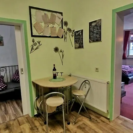 Scheels Apartament